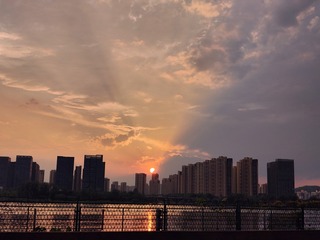1005666839