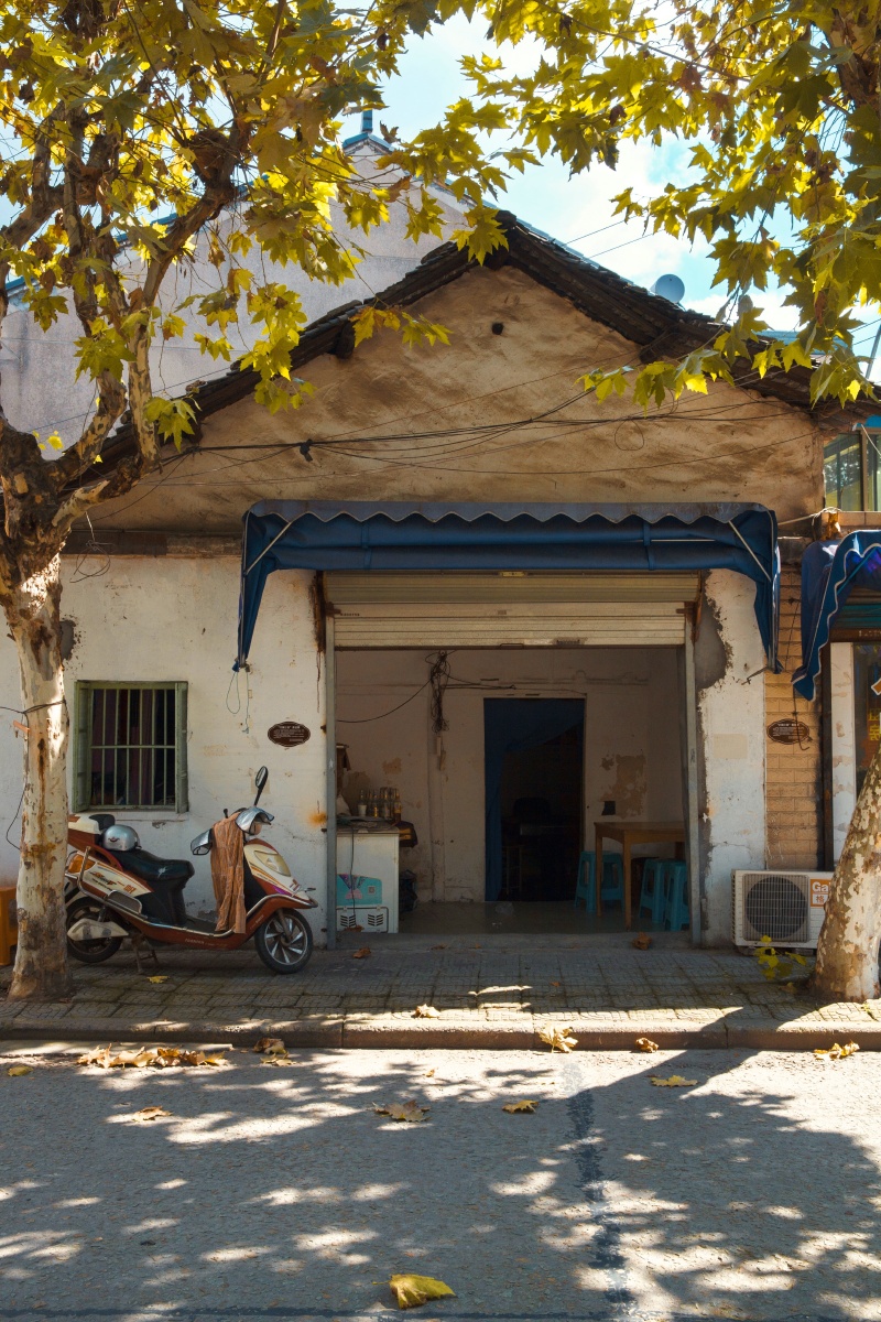 老城老房老人,平凡的生活平凡的美好