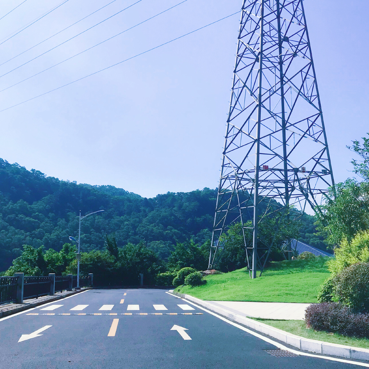 日系风的校园街道.