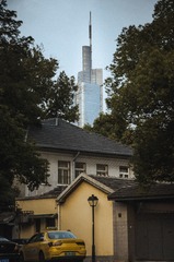 30543