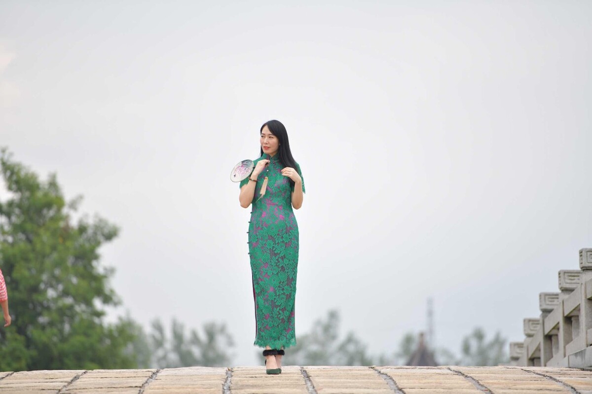 婷婷玉足娇韵颜