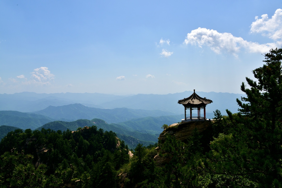 奇山秀峰北武当