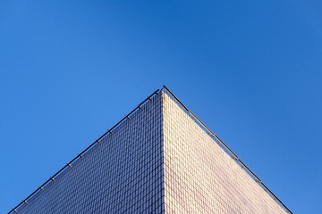 5558