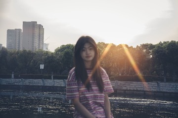 001