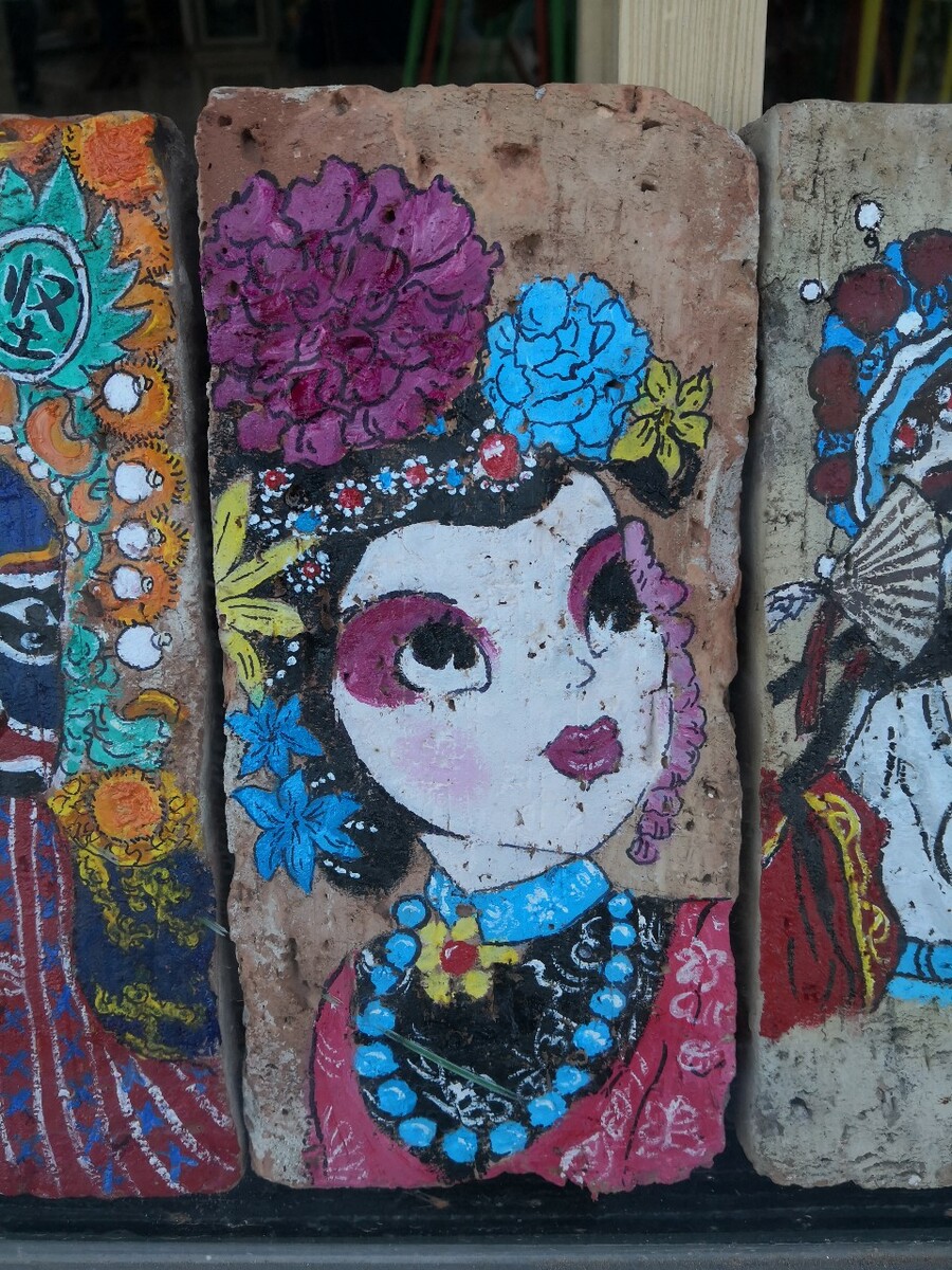 画在砖头上的儿童画