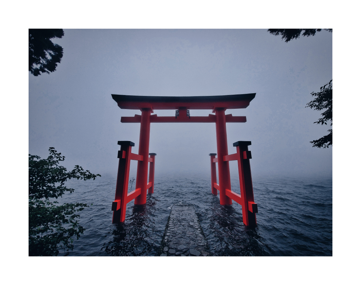 富士山下的鸟居75