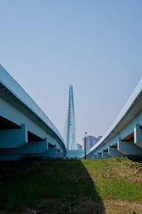 001