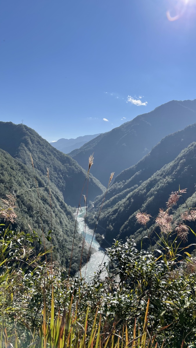 风景在途中独龙江大峡谷