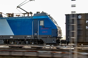 1000253665
