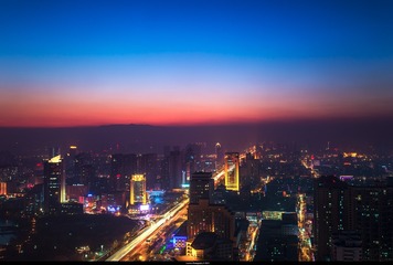 盘古夜景