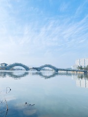 001