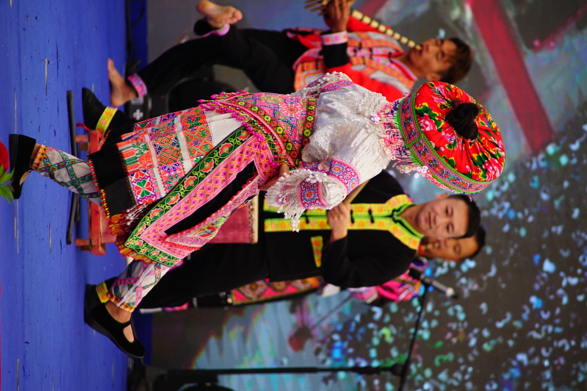 多彩贵州非遗表演:桐梓县苗族