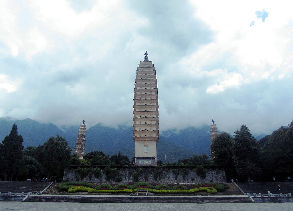 大理三塔<br />
