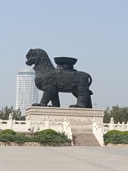 1000036379
