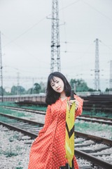 888182