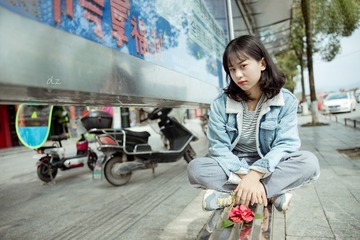 748062