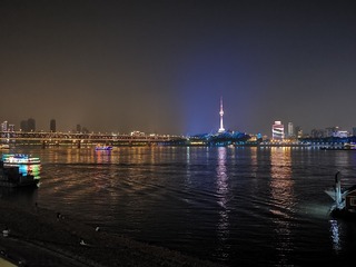 123263