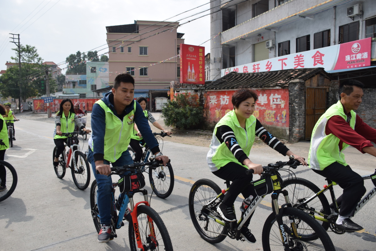 镇平gdp_镇平一高女神王静照片(3)