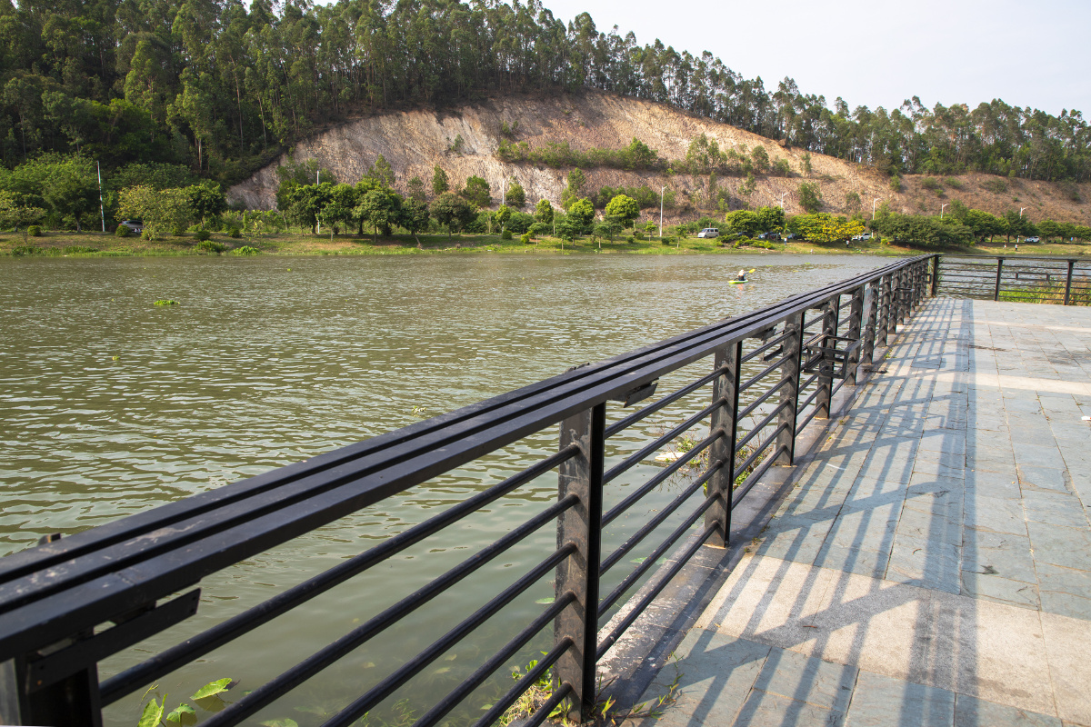 围栏- 无意追风 - 图虫