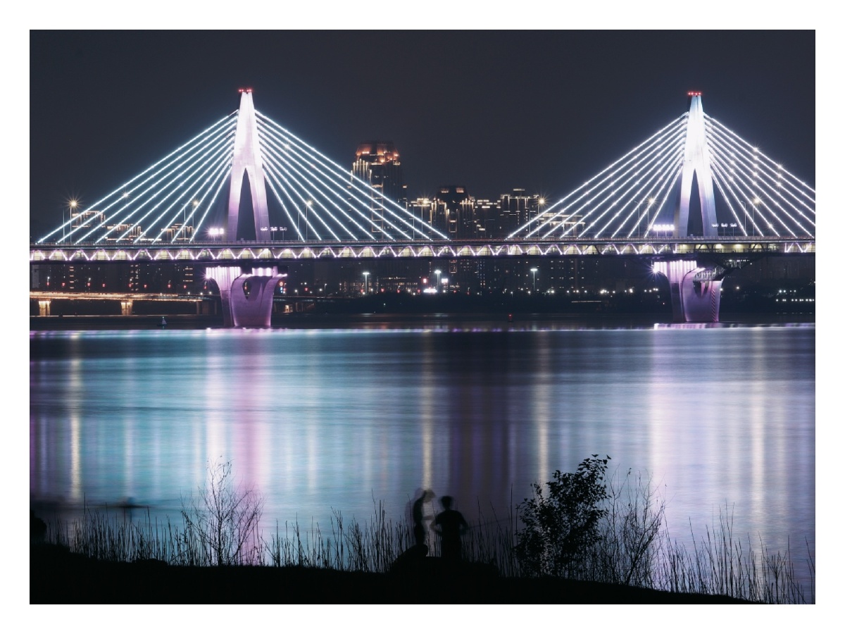 南昌朝阳大桥赣江两岸