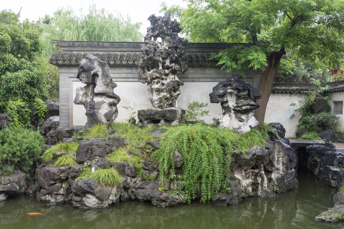 江南四大奇石·玉玲珑