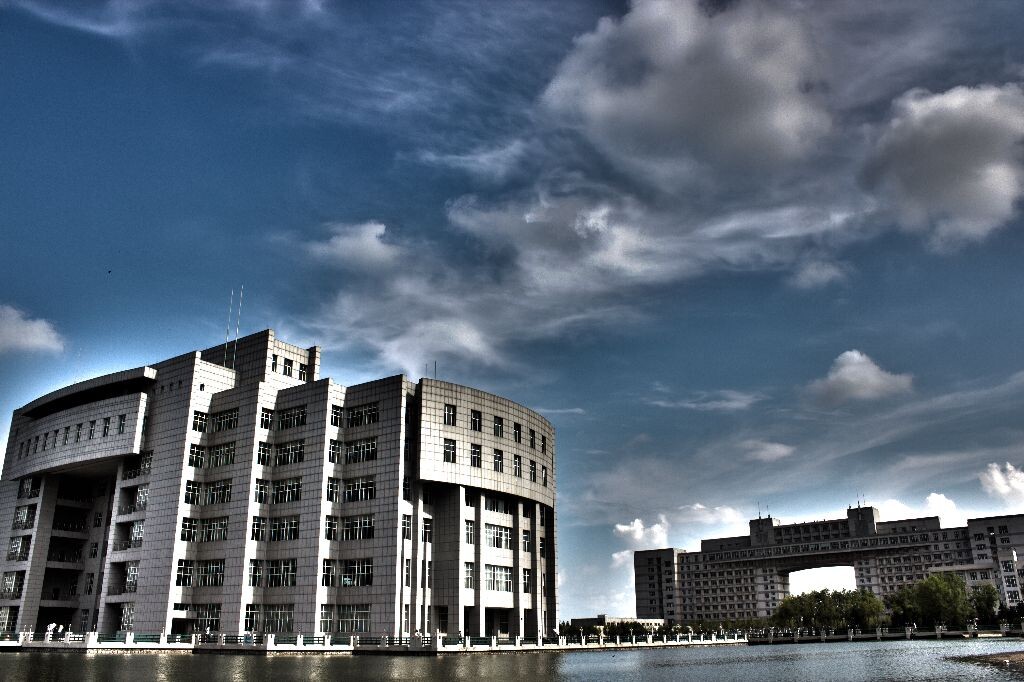黑龙江八一农垦大学