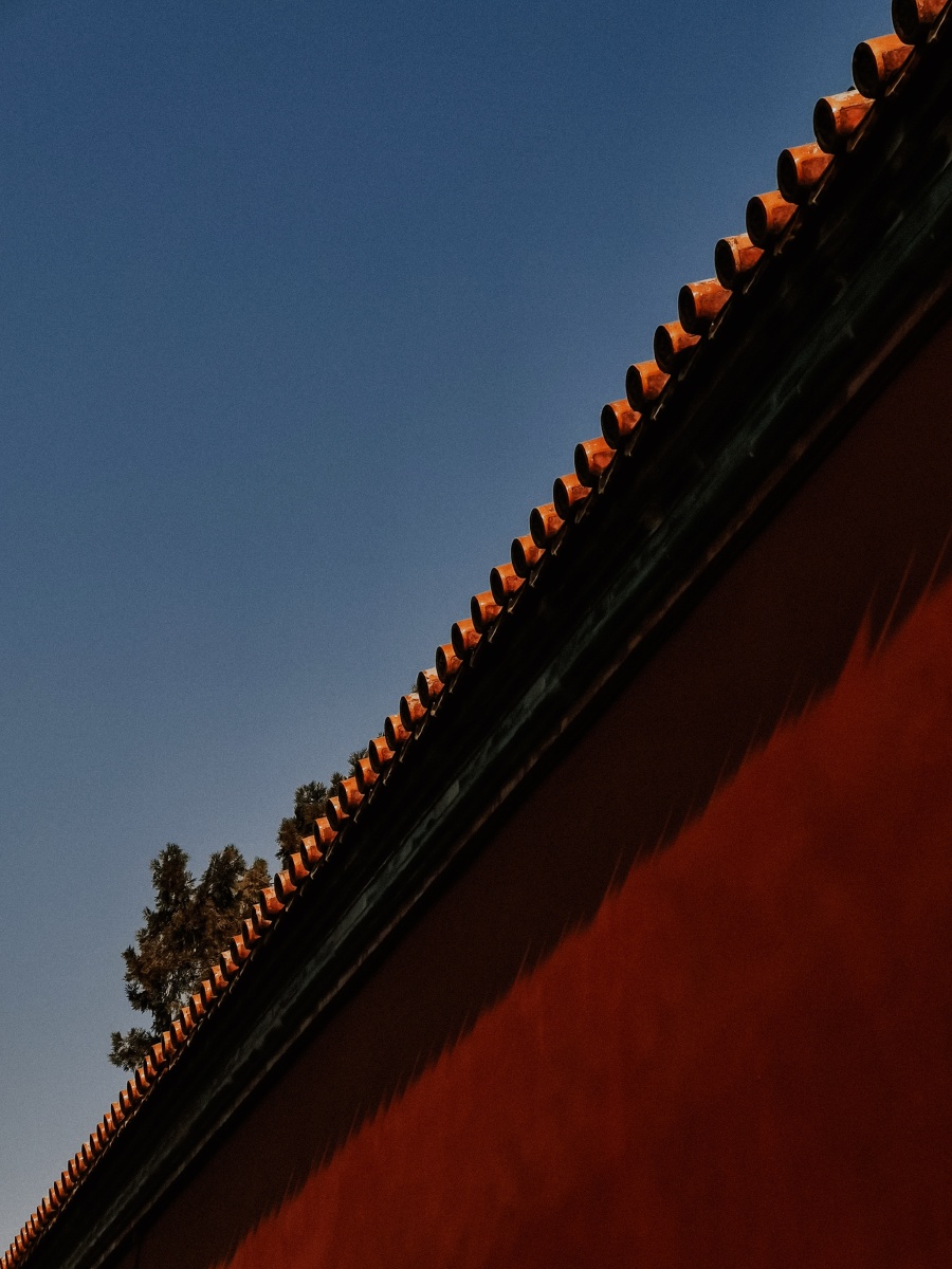 红墙下北京故宫