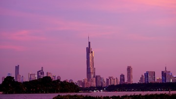 27015