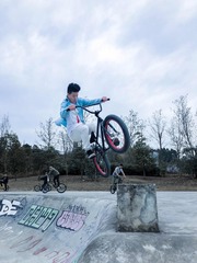 001