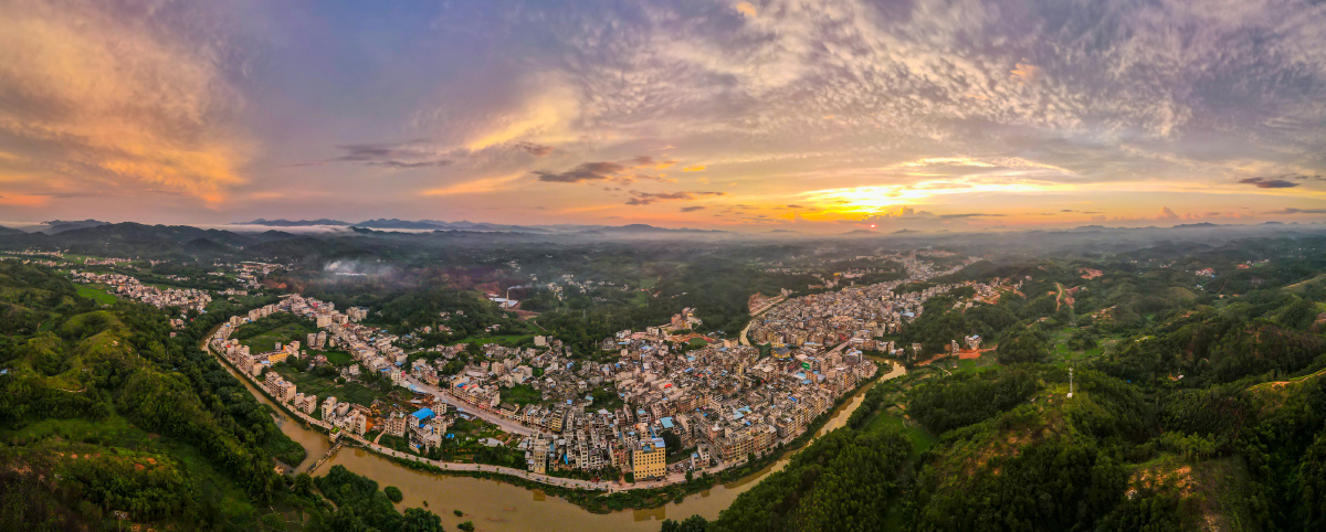 容县罗江新城晚霞风光