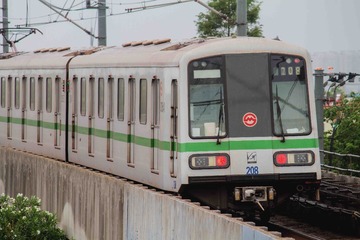 1000076721