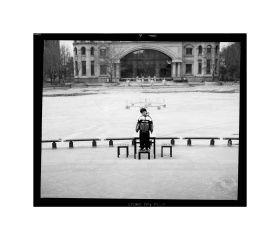 18990