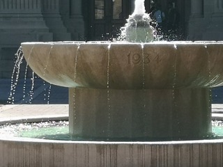 4224422
