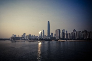 珠江对岸