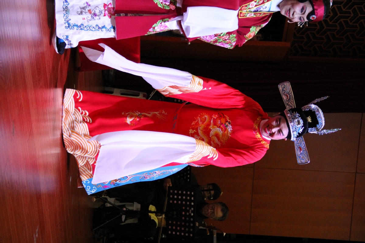 越剧《碧玉簪\/送凤冠》