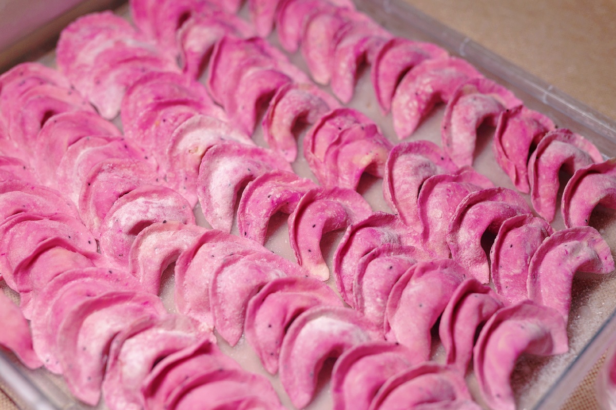 返图火龙果水饺