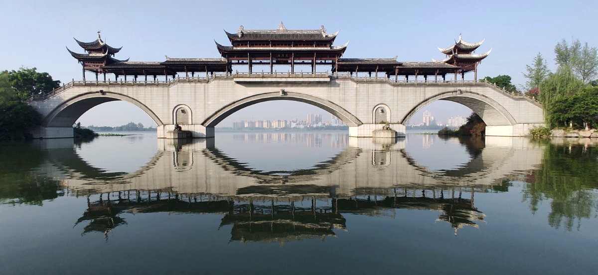 莲里风光拍摄于四川遂宁市仁里古镇之莲里公园