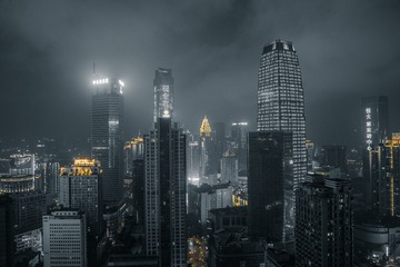243821