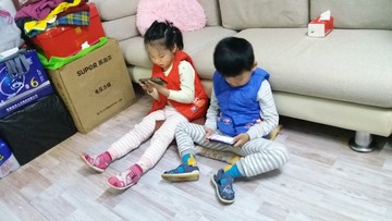 992134