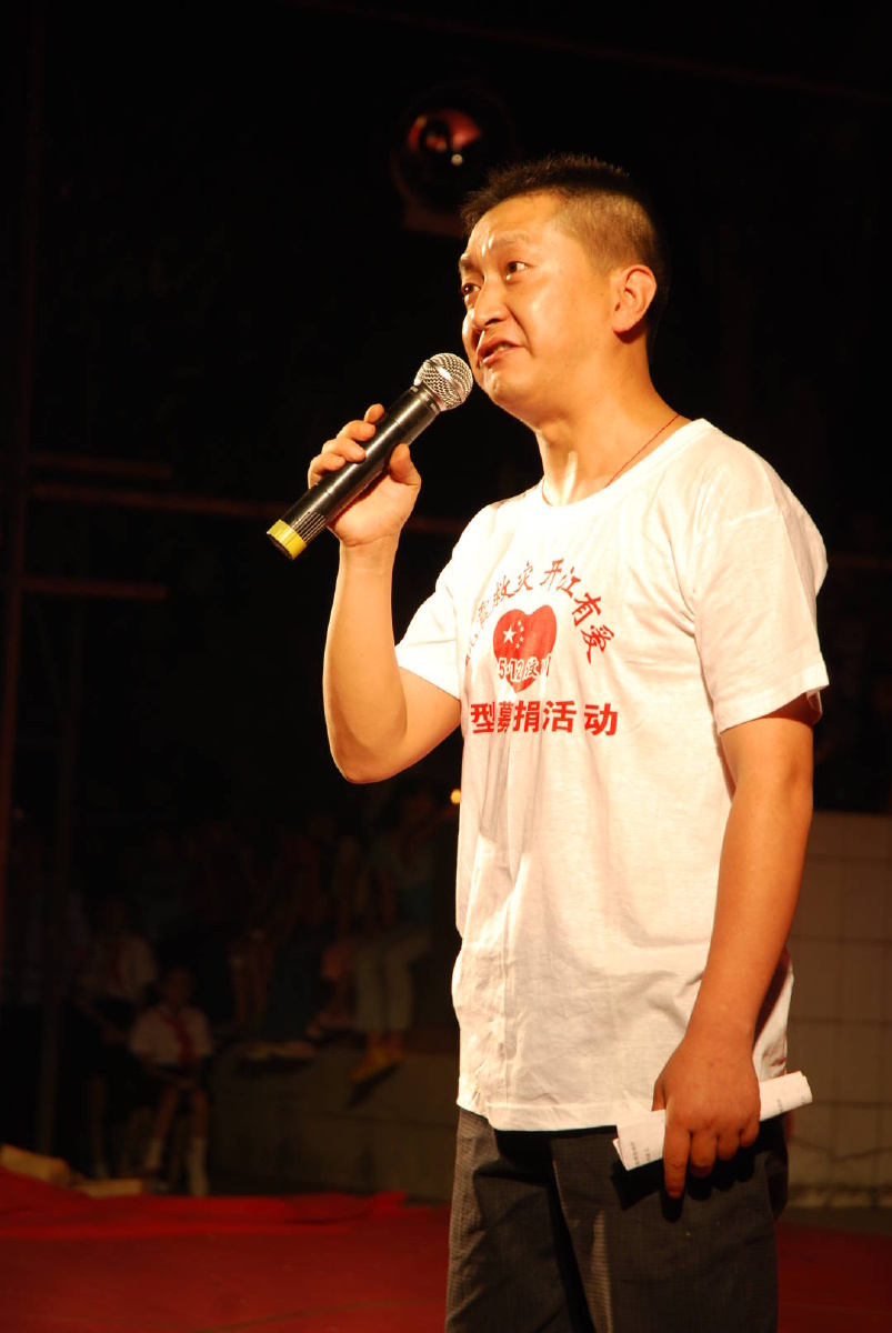 地震一一人类共同的灾难 - 谭雄 - 图虫