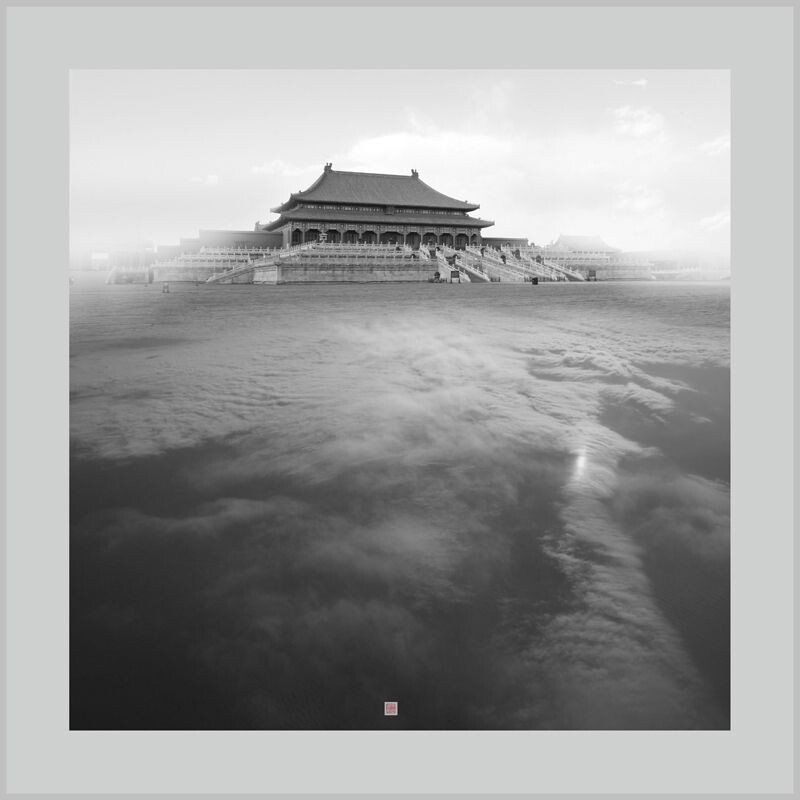 高高在上 <br />
