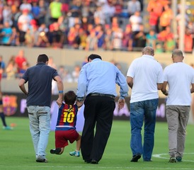 D4D_0990_barcelona, bloomfield, child, fan, football, messi, pe
