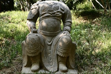 1000369437