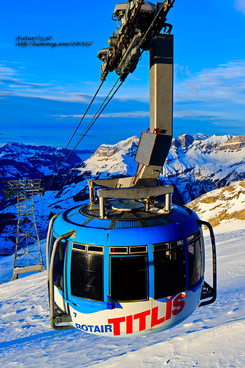 欧洲瑞士铁力士雪山缆车 br />
