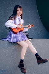 858114