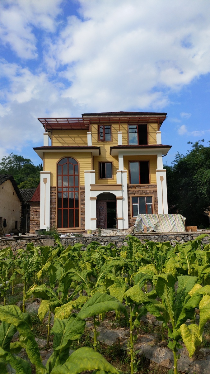 轻钢别墅蜕装亮相竖屏