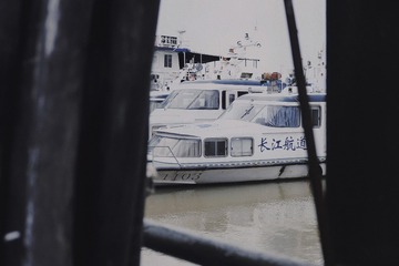 1B44E6DA-993B-43D6-916A-B62959002033/L0/001
