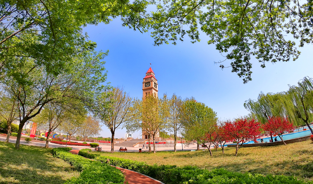 探索人文旅行河南鹤壁春暖花开鹤壁新世纪广场美丽淇滨还没有人打赏