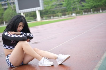 180667