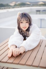 BBDFC53D-040F-4B34-9BB6-2E0EB7CE396C/L0/001